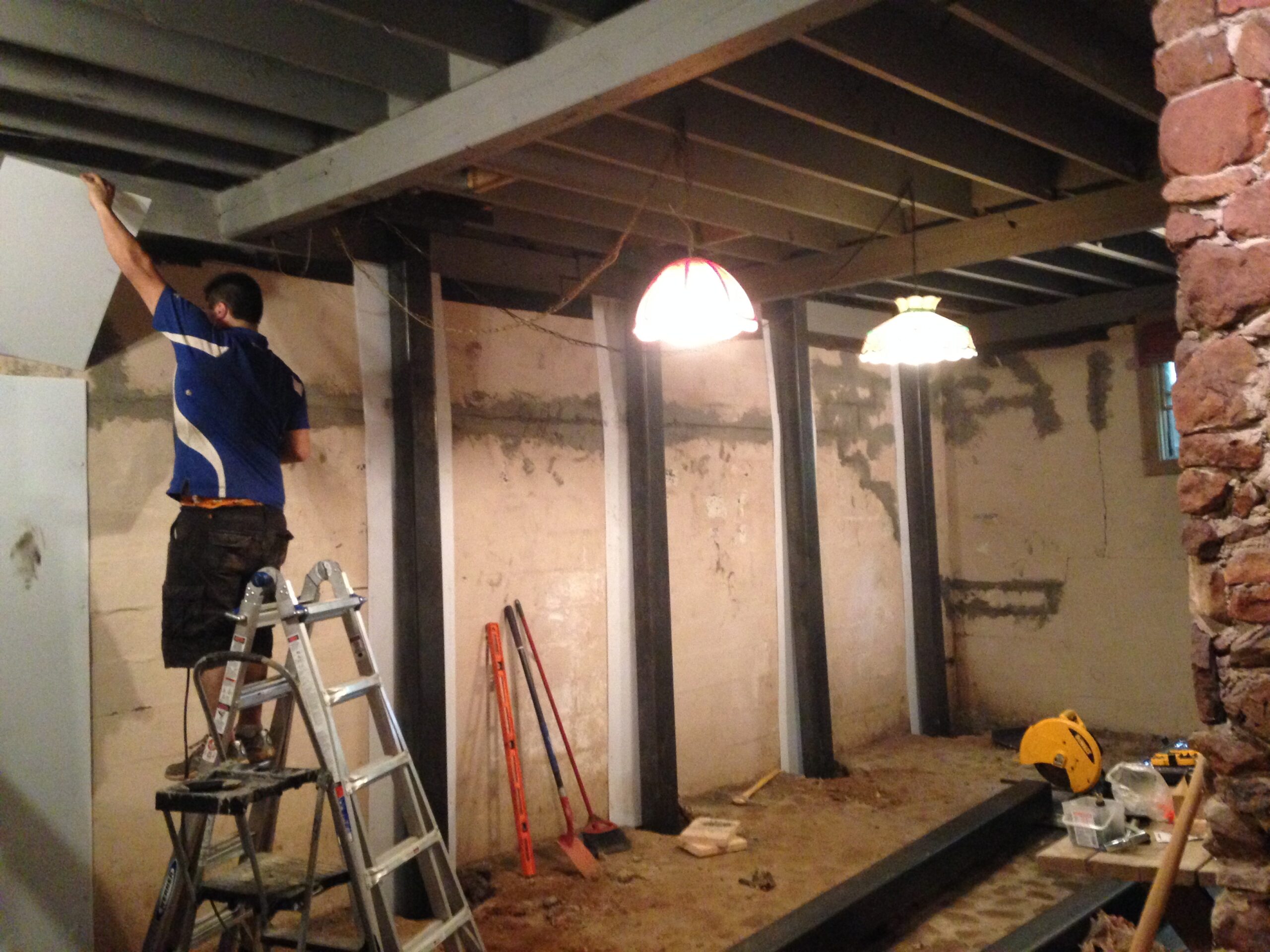 Tackling Bowed Wall Problems with Reinforcement Beams in atlanta